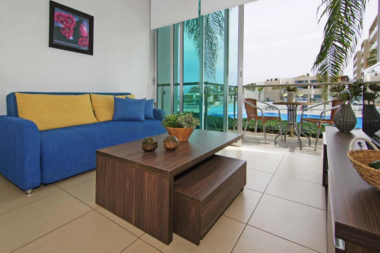 Diana - Coralli Beachfront Apartment بروتاراس المظهر الخارجي الصورة