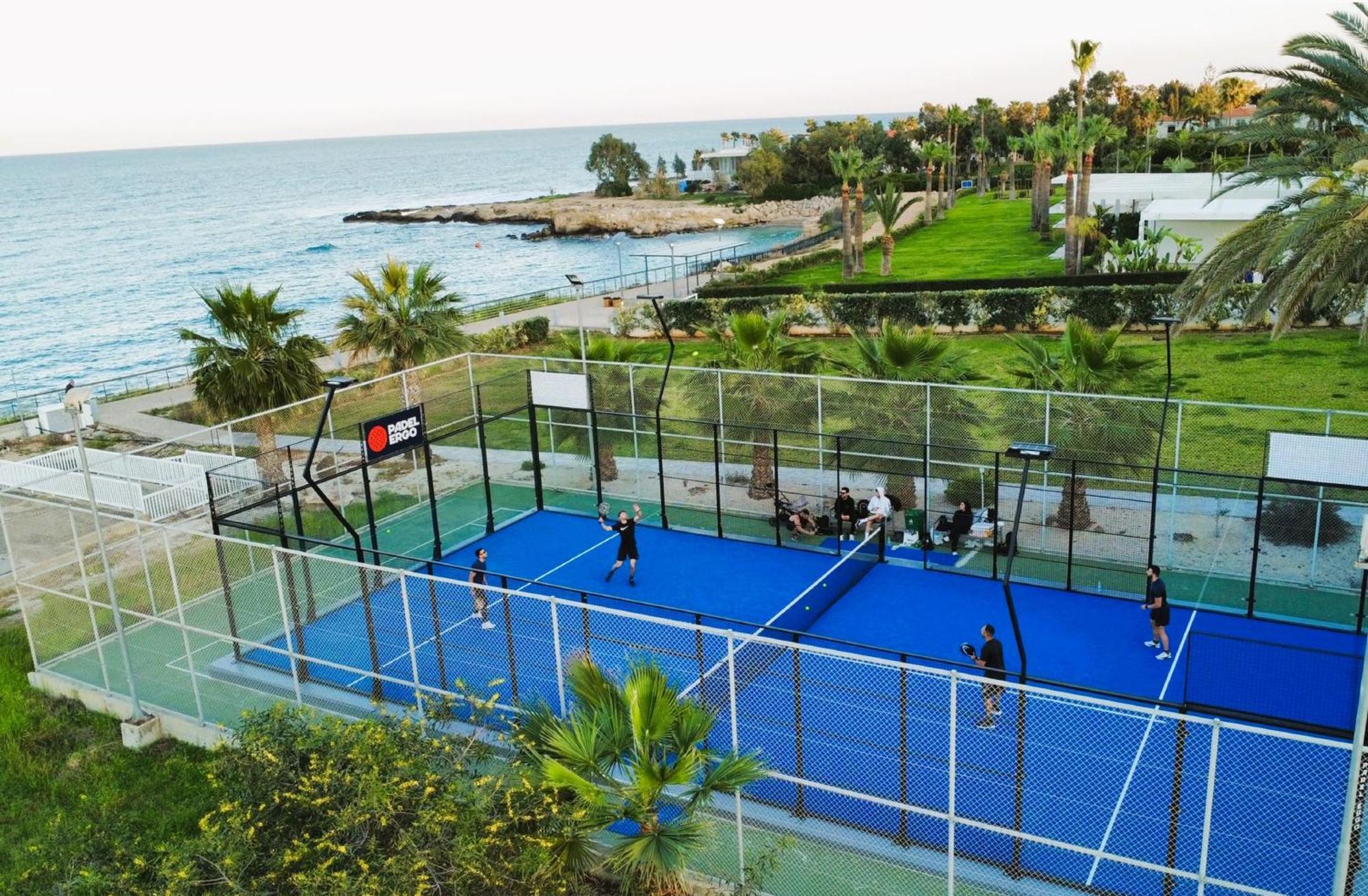 Diana - Coralli Beachfront Apartment بروتاراس المظهر الخارجي الصورة